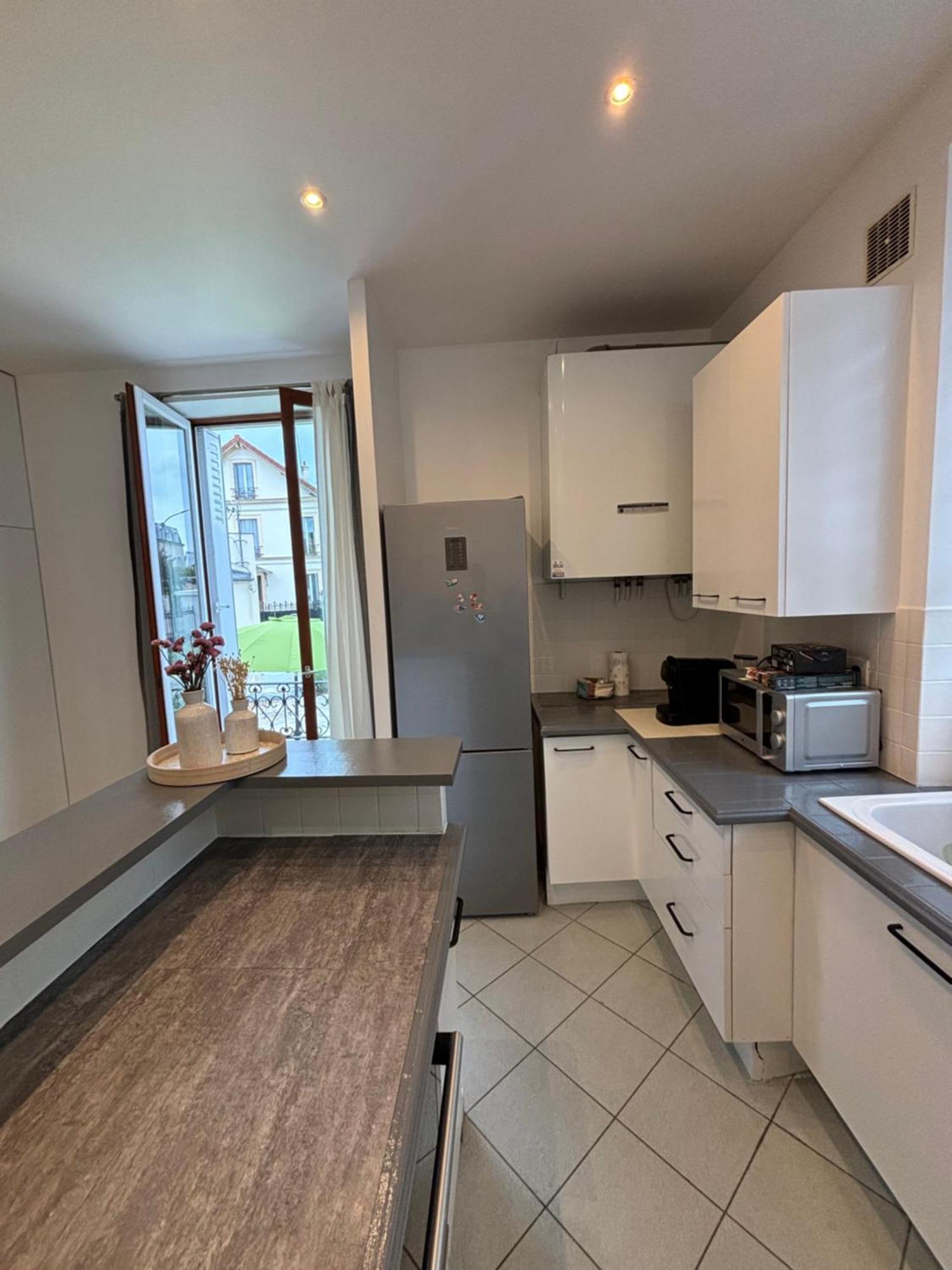 Appartement 2 Chambres Dans Une Belle Maison A Proximite De Paris Asnières Kültér fotó