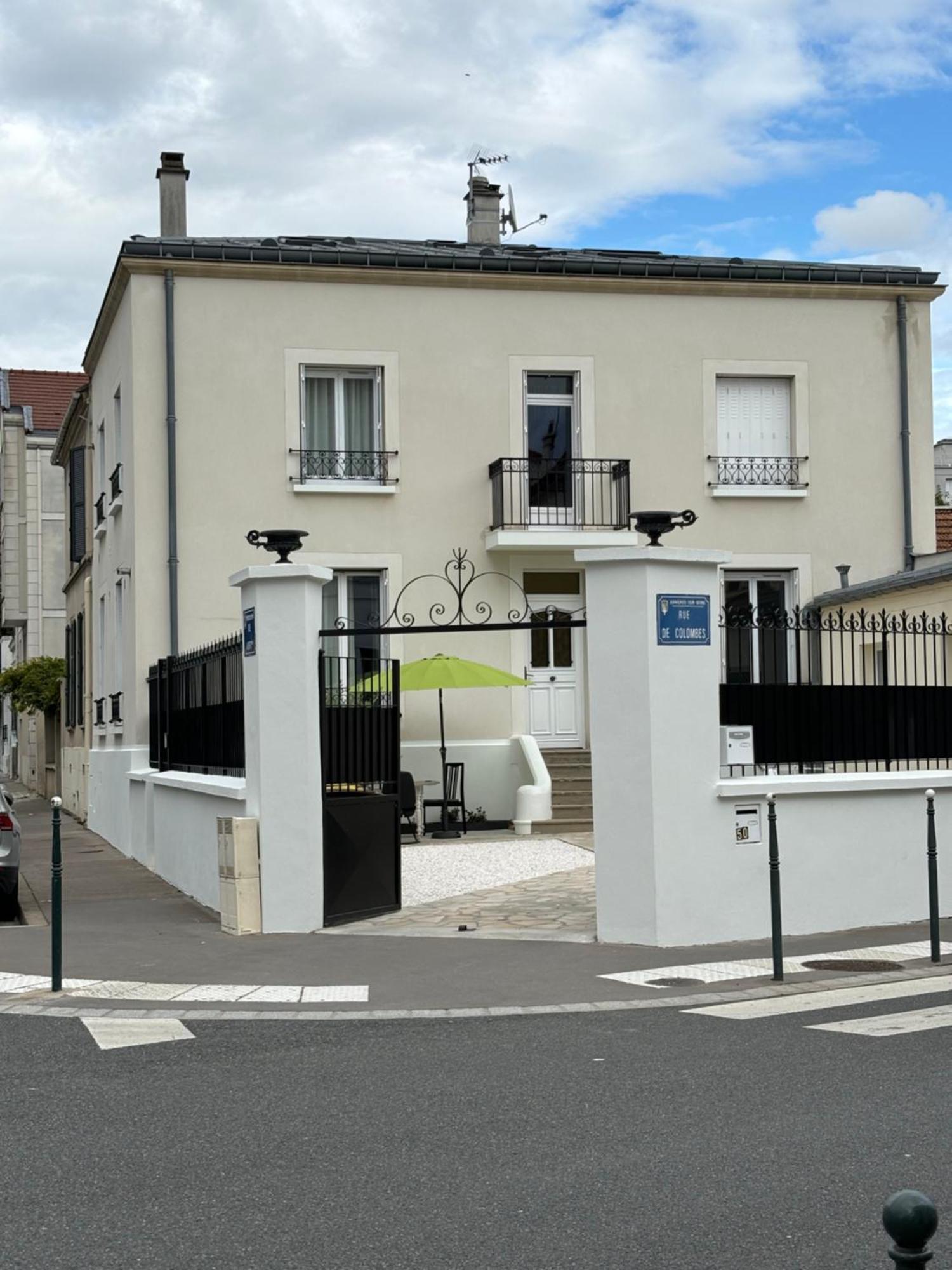 Appartement 2 Chambres Dans Une Belle Maison A Proximite De Paris Asnières Kültér fotó