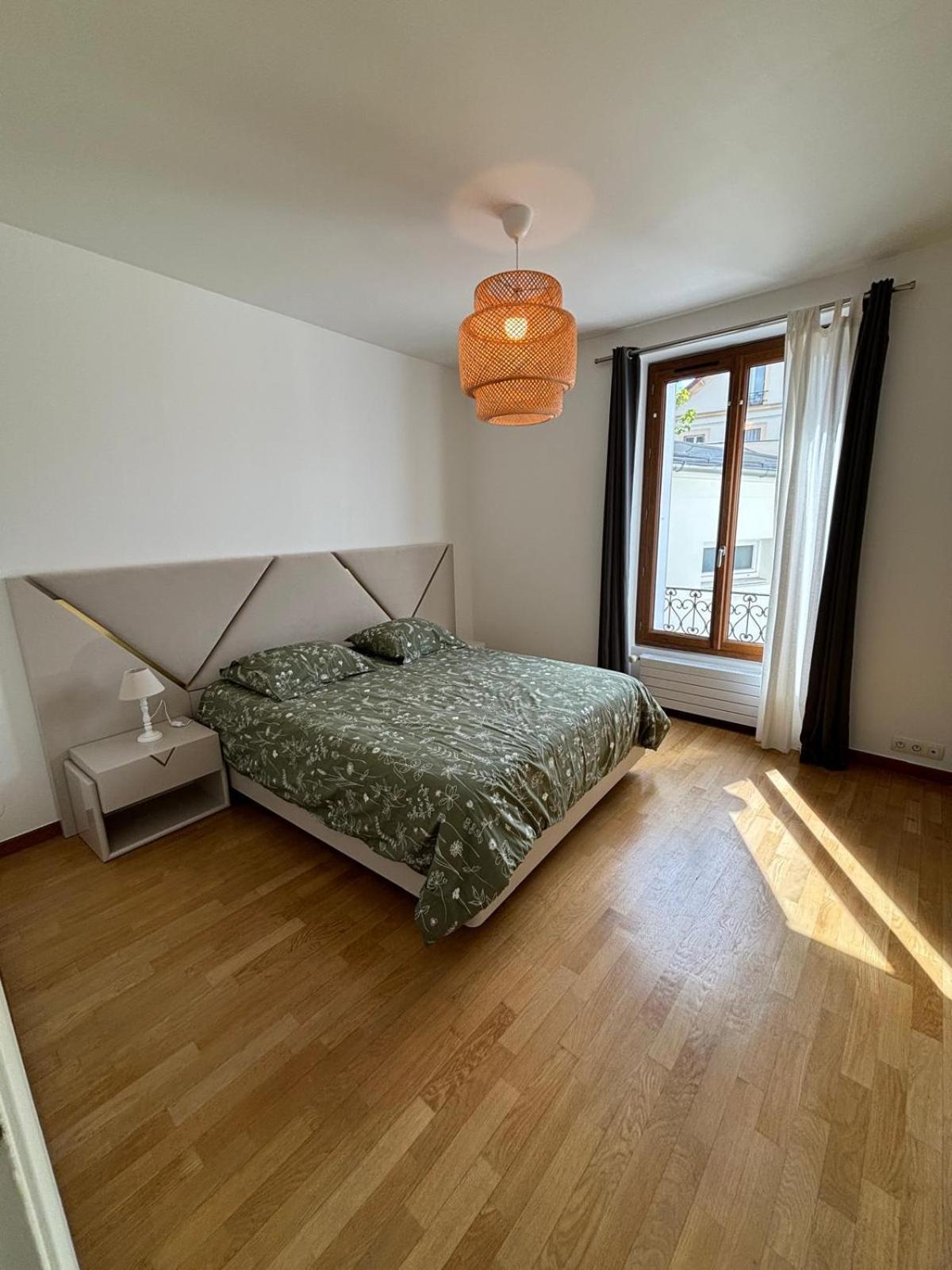 Appartement 2 Chambres Dans Une Belle Maison A Proximite De Paris Asnières Kültér fotó