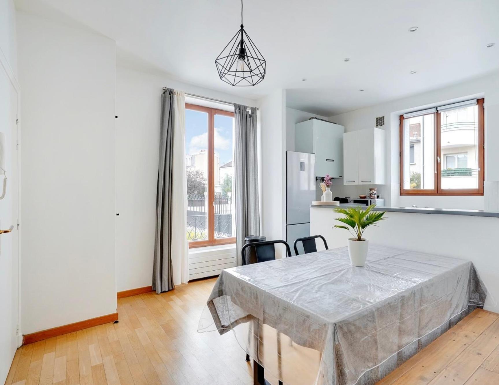 Appartement 2 Chambres Dans Une Belle Maison A Proximite De Paris Asnières Kültér fotó